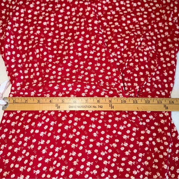 Monteau Red Faux Wrap Mini Dress with White Floral Print - Picture 12 of 14